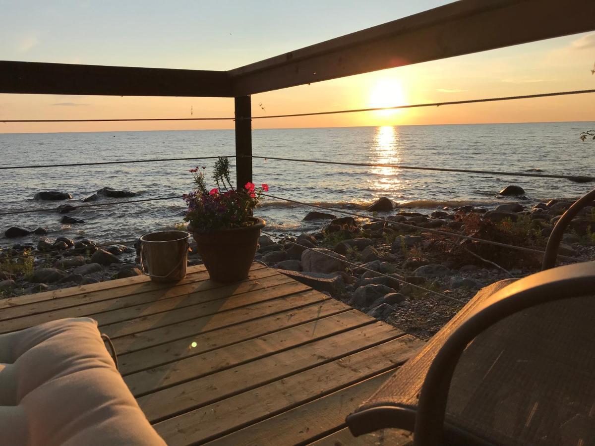 Pebble Springs Bnb Grand Beach Exterior foto